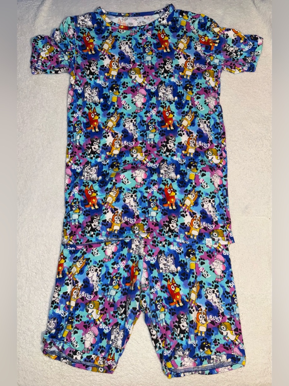 Little Snuggles “All Things Bluey” bamboo pajama set, size 12, EUC